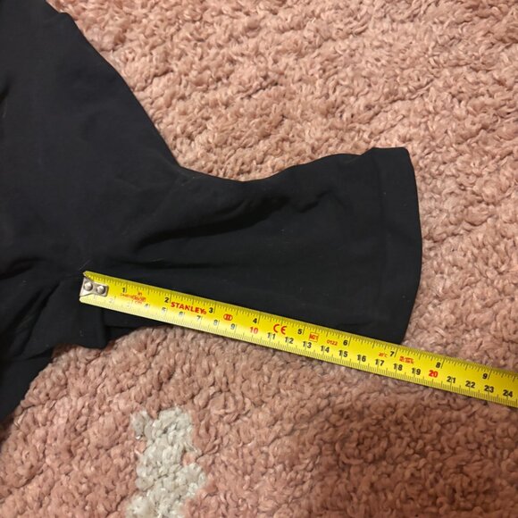 SKIMS Mid Thigh Bodysuit Shapewear Womens S/M Sculpting Slimming Black - Picture 5 of 5